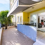Apartment Lumi Near The Town Center
